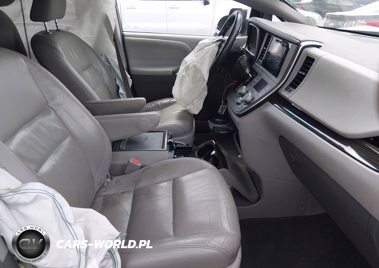 2017 Toyota Sienna Xle 8 Passenger VIN:5TDYZ3DC8HS815585 - 5