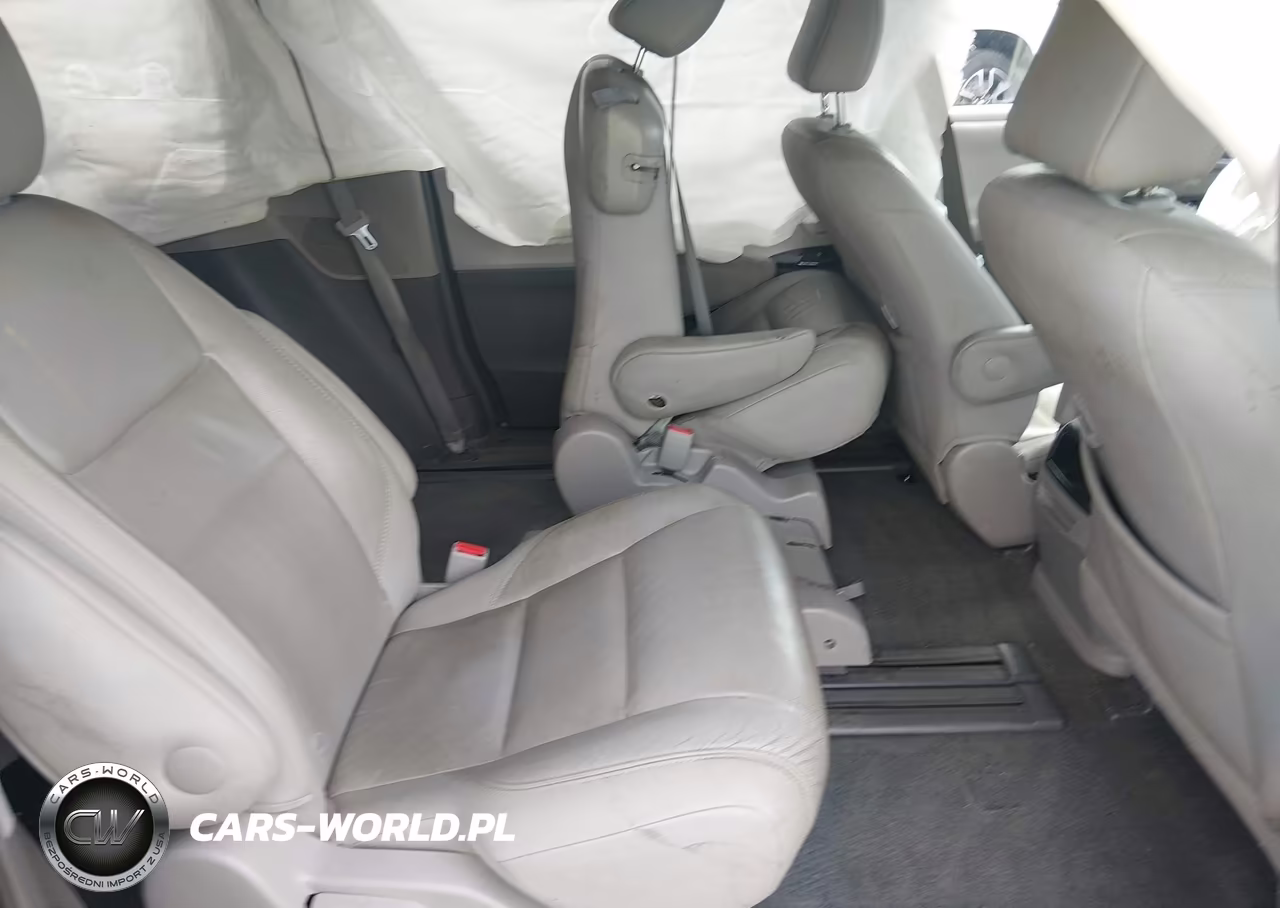2017 Toyota Sienna Xle 8 Passenger VIN:5TDYZ3DC8HS815585 - 8