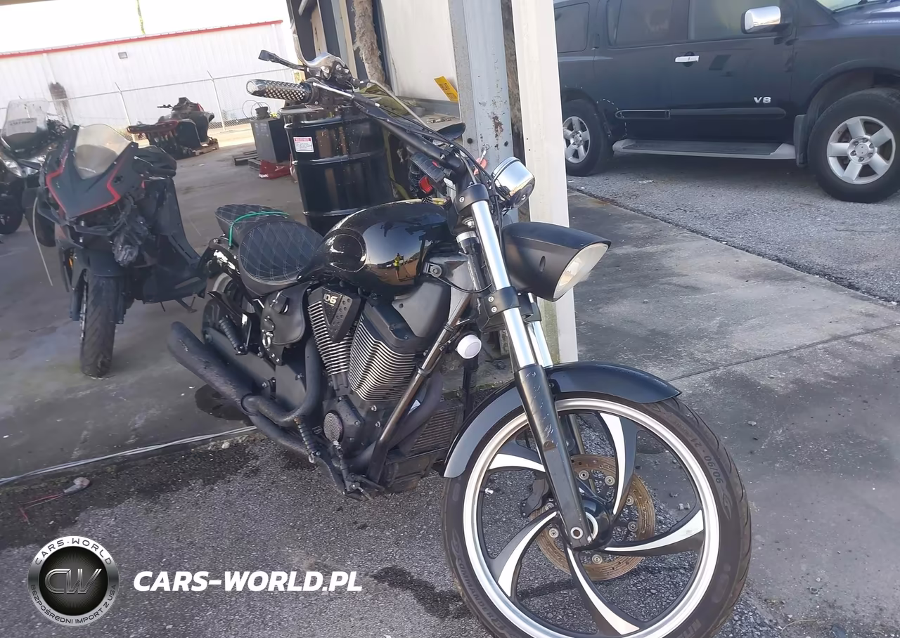 2014 Victory Motorcycles Vegas 8-Ball