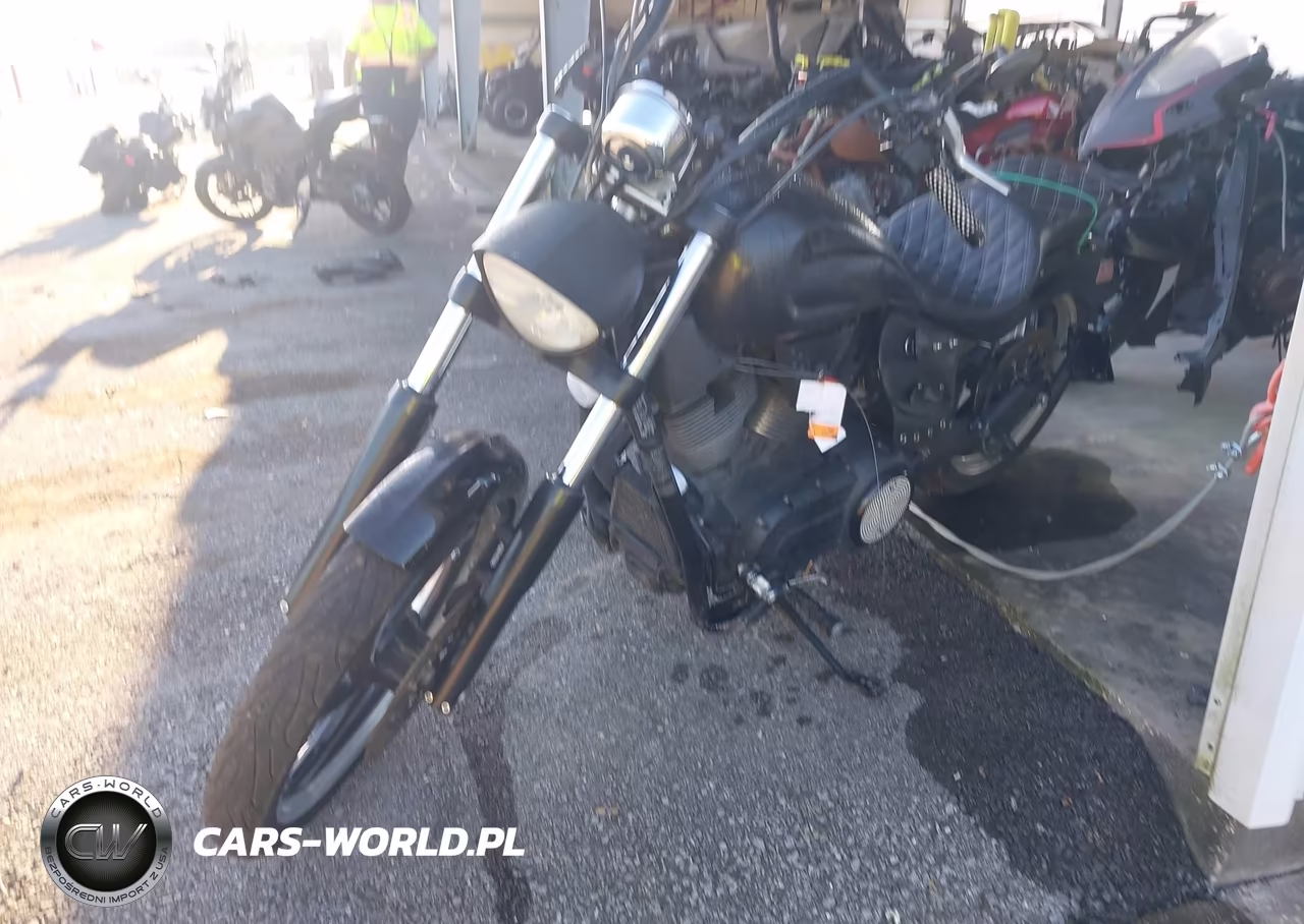 2014 Victory Motorcycles Vegas 8-Ball VIN:5VPGA36N2E3025716 - 2