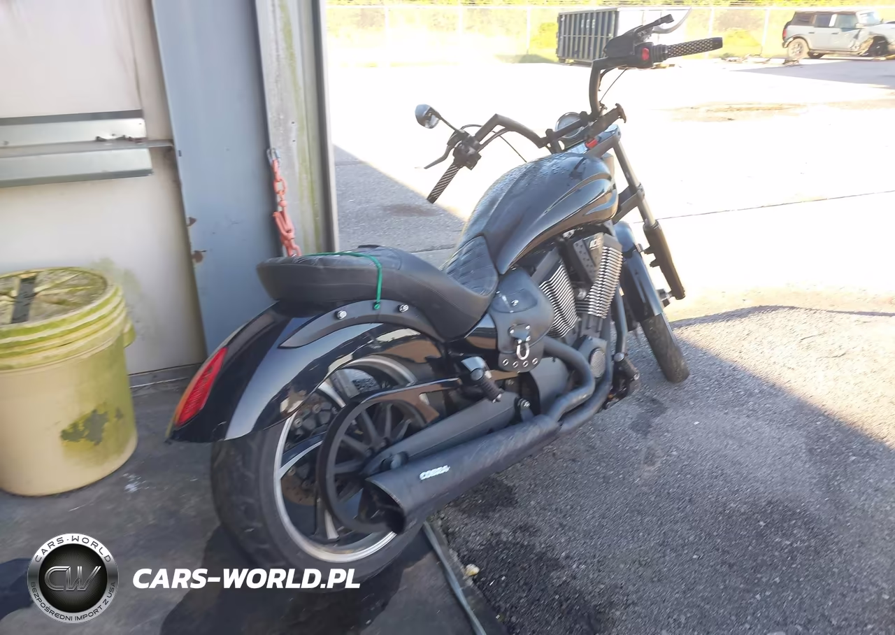 2014 Victory Motorcycles Vegas 8-Ball VIN:5VPGA36N2E3025716 - 4