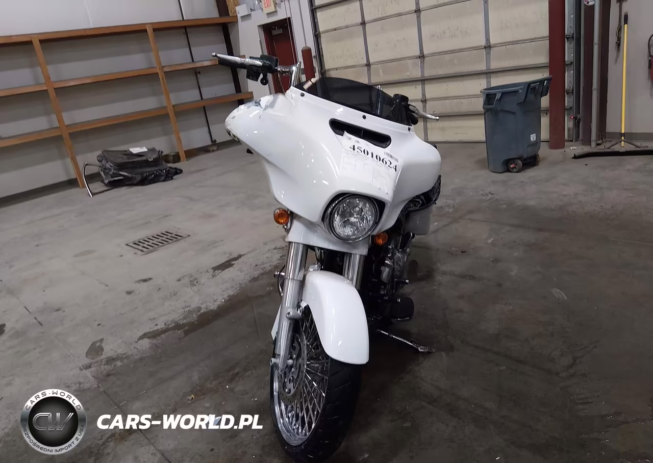 2017 Harley-Davidson Flhxs Street Glide Special VIN:1HD1KRC37HB621288 - 5
