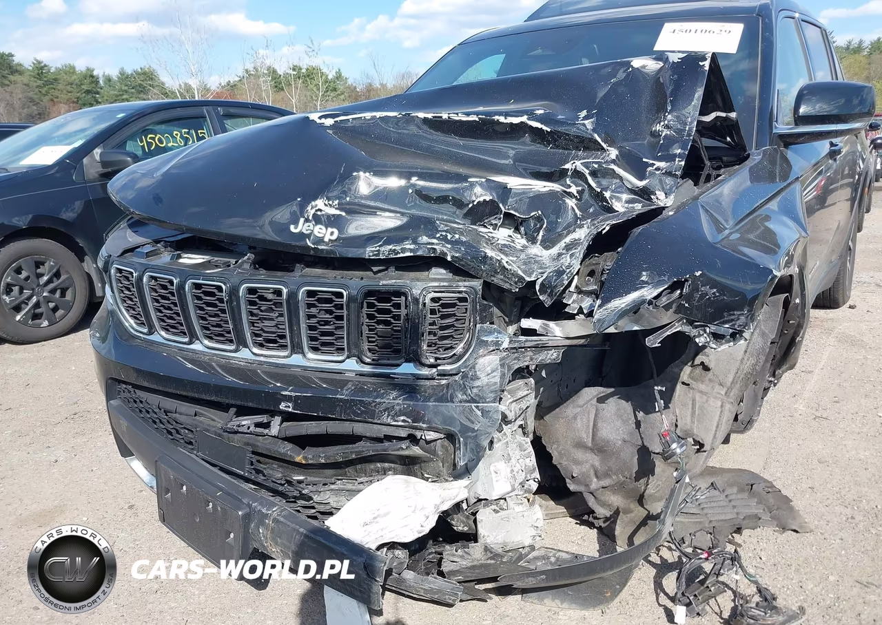 2025 Jeep Grand Cherokee L Limited 4X4 VIN:1C4RJKBGXS8683775 - 6