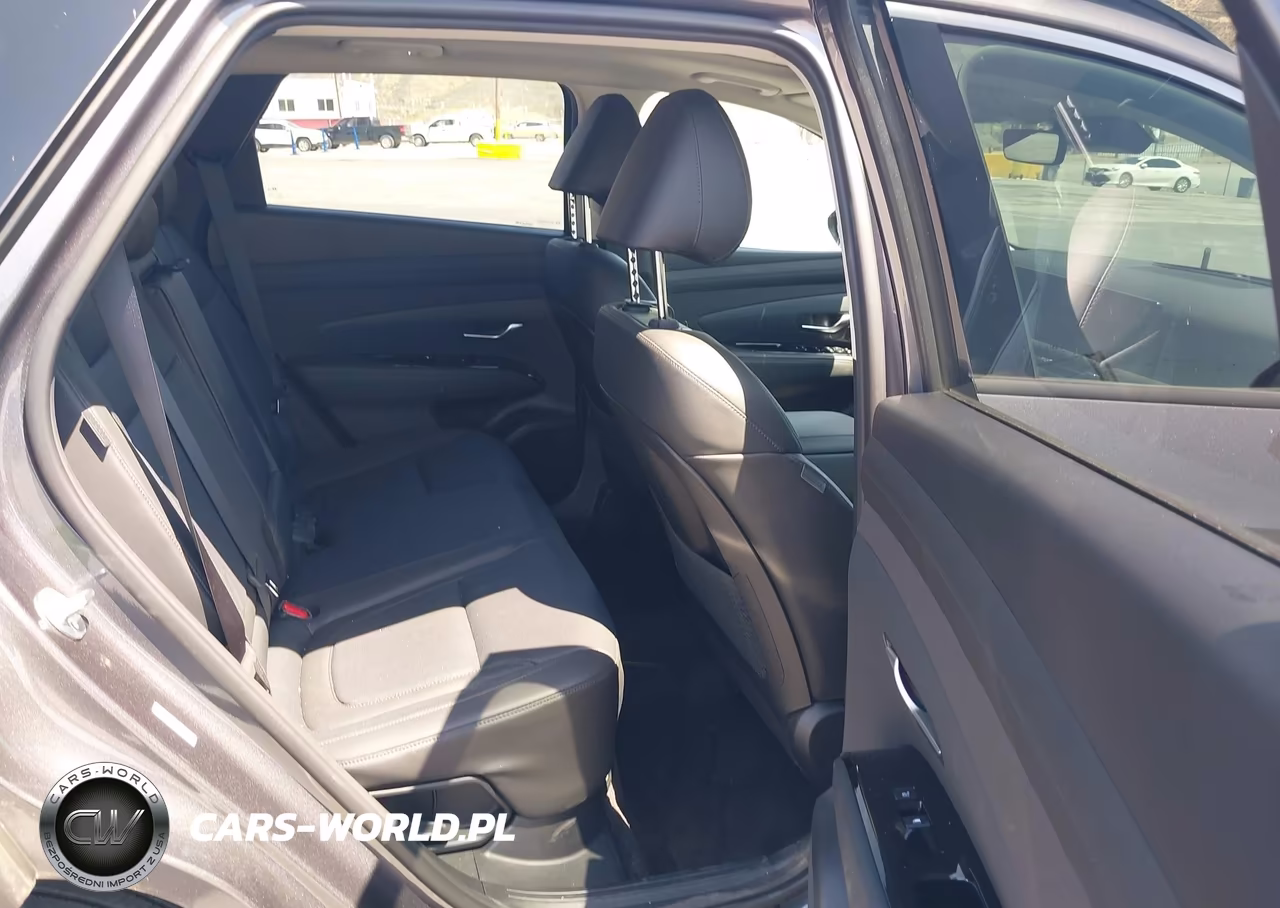 2025 Hyundai Tucson Hybrid Limited VIN:KM8JEDD13SU362878 - 8