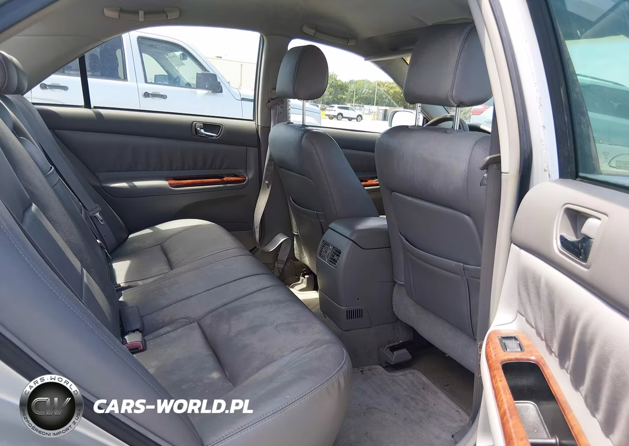 2005 Toyota Camry Xle VIN:4T1BE32K25U951712 - 8