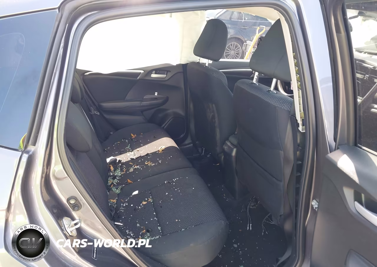2018 Honda Fit Lx VIN:3HGGK5G41JM719935 - 8