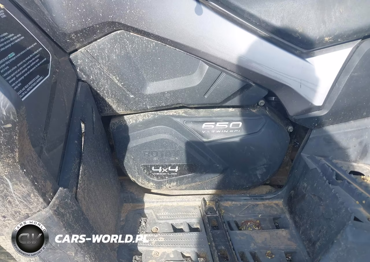 2013 Can-Am Outlander Max 650 Xt VIN:3JBLPXJ1XDJ000670 - 9