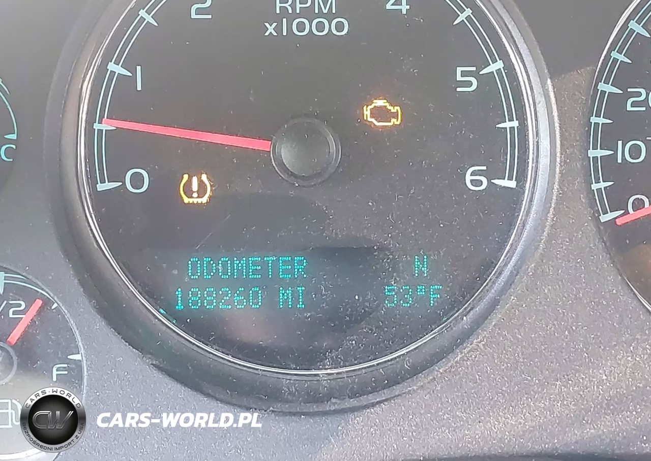 2011 Chevrolet Tahoe Lt VIN:1GNSKBE0XBR268292 - 7