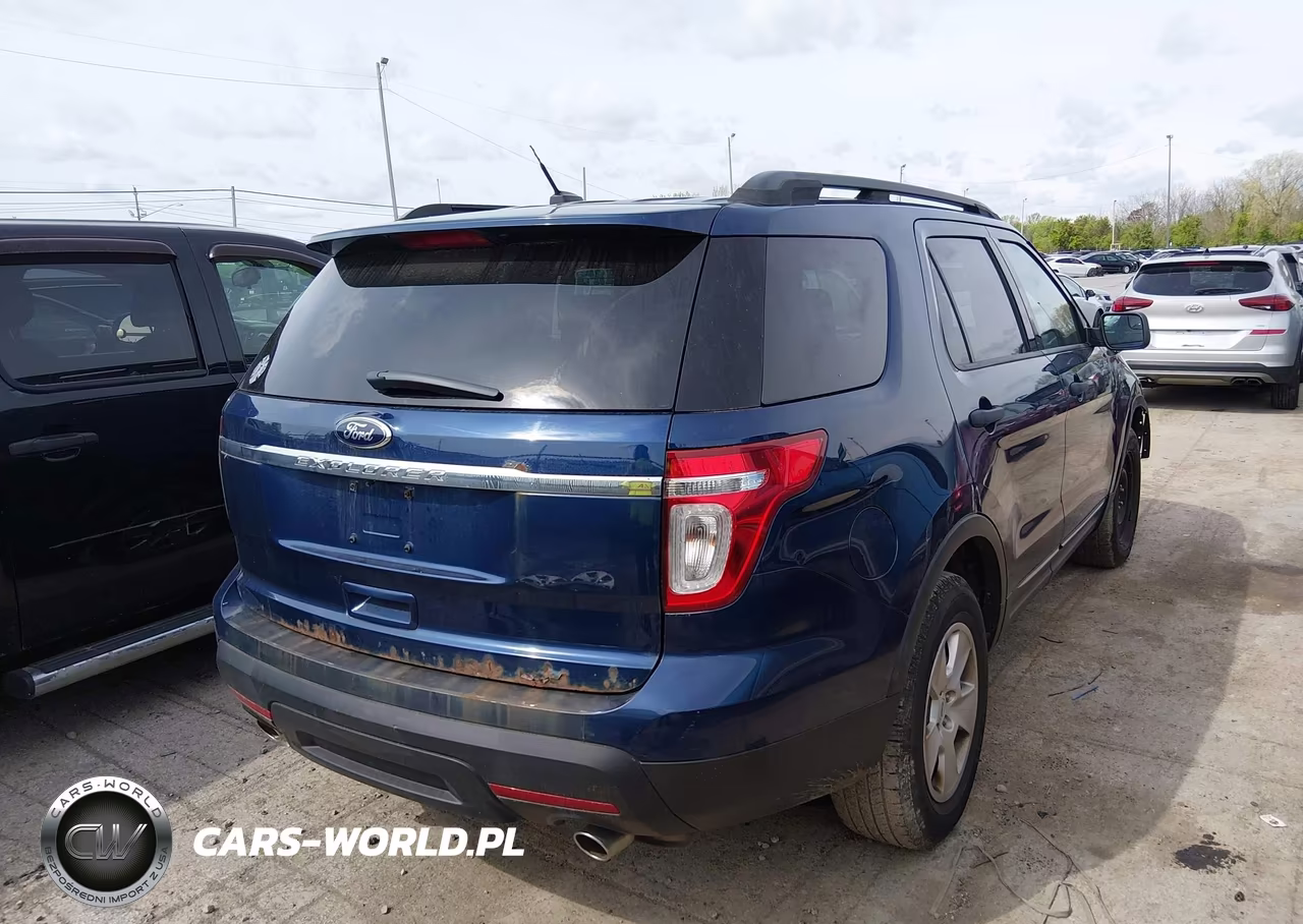 2012 Ford Explorer VIN:1FMHK7B86CGB00572 - 4