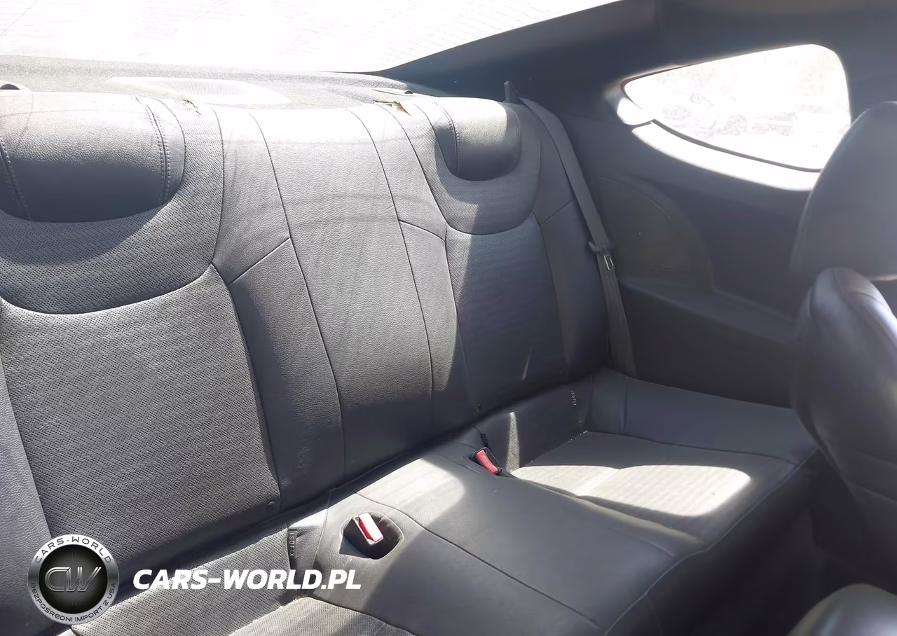 2013 Hyundai Genesis 3.8 Track VIN:KMHHU6KJ9DU096401 - 8