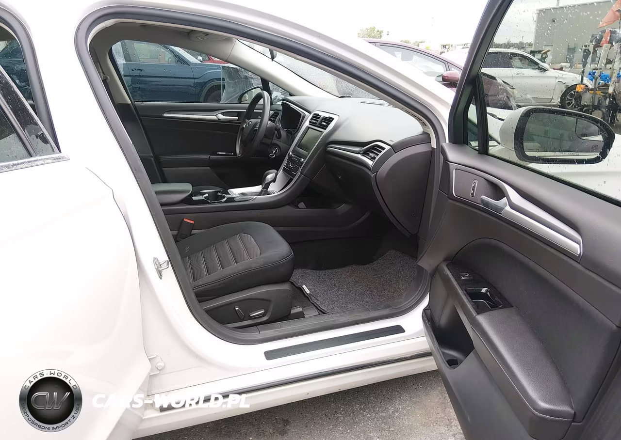 2016 Ford Fusion Se VIN:3FA6P0H71GR144308 - 5