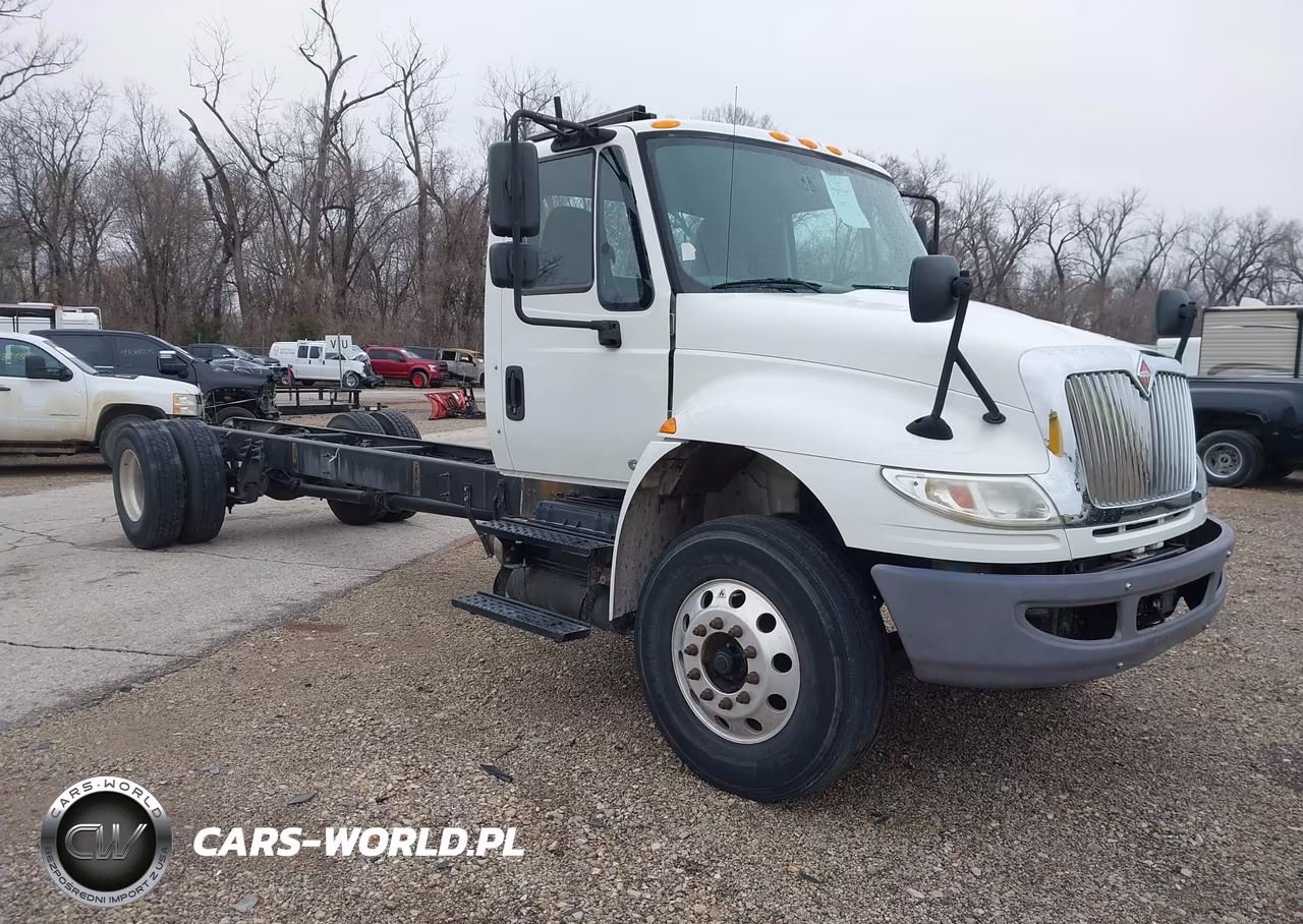2019 International Durastar 4300