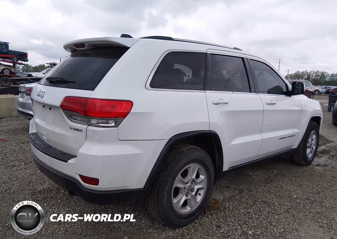 2014 Jeep Grand Cherokee Laredo VIN:1C4RJFAG4EC392022 - 4