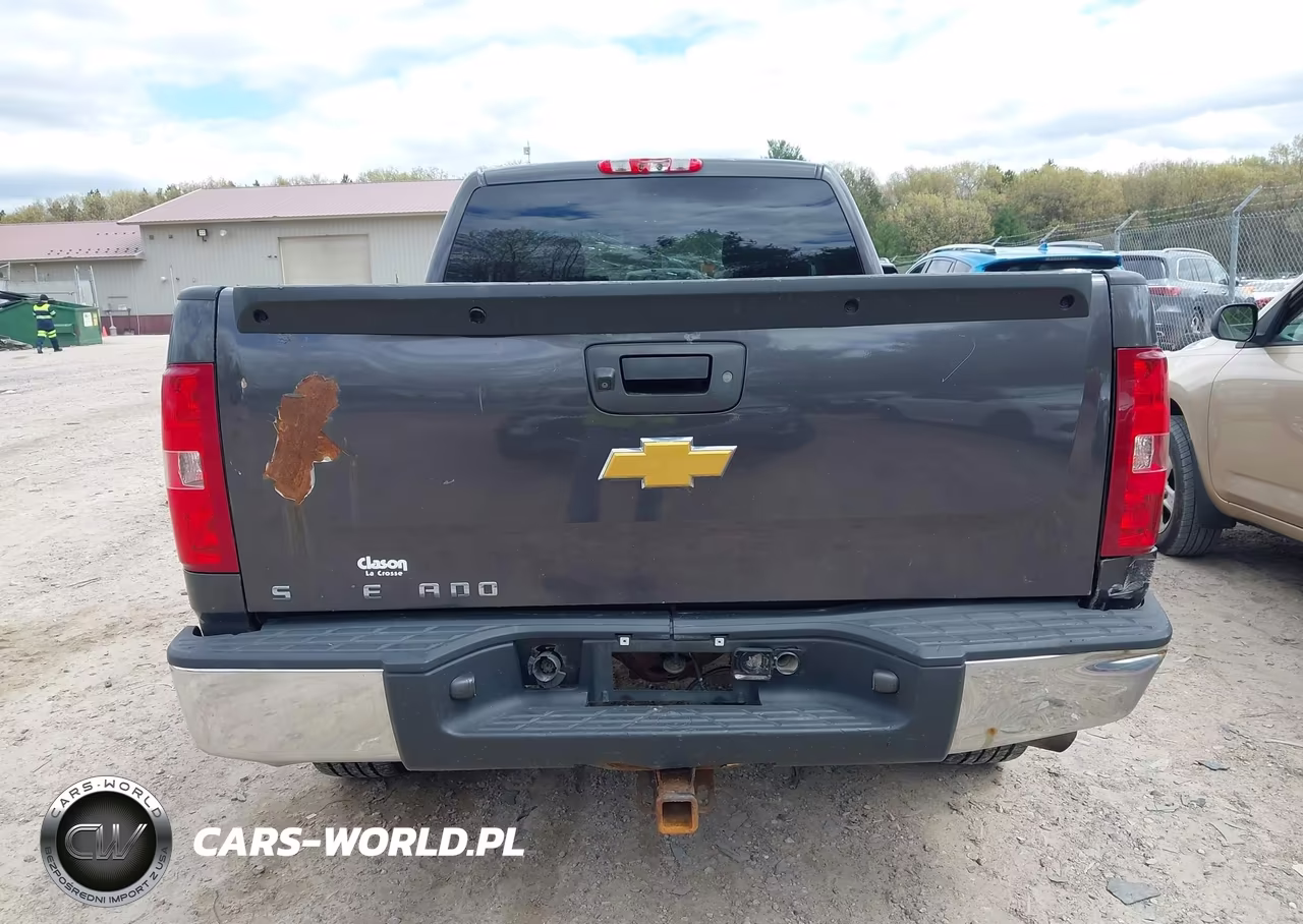 2011 Chevrolet Silverado 1500 Ls VIN:1GCRKREA2BZ260132 - 16