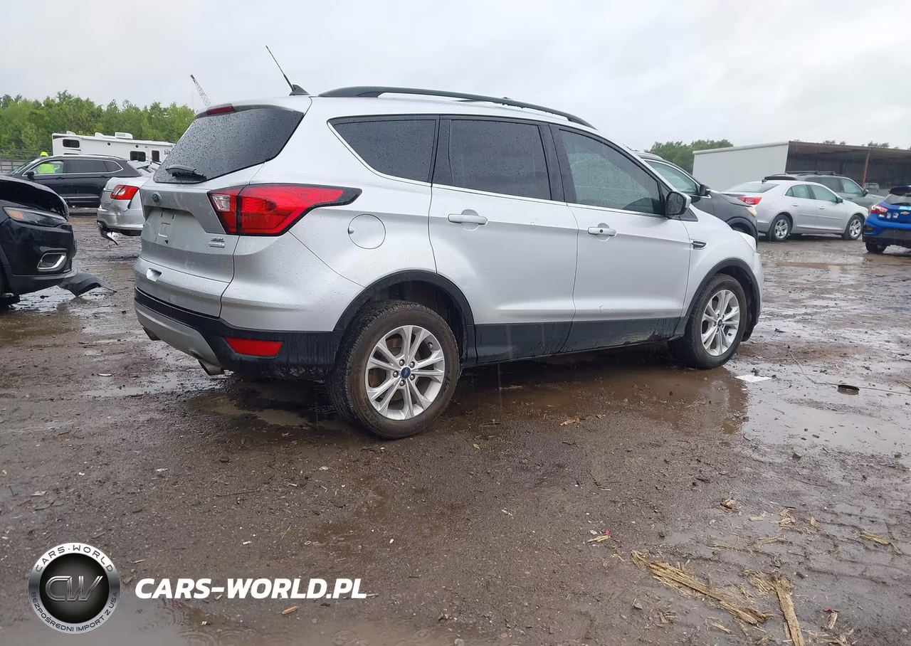 2019 Ford Escape Sel VIN:1FMCU0HD5KUC02915 - 4