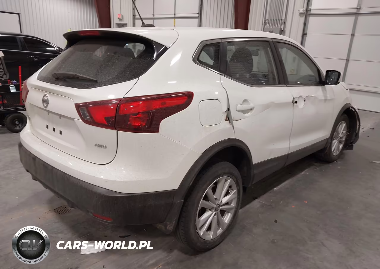 2019 Nissan Rogue Sport S VIN:JN1BJ1CR4KW321550 - 4