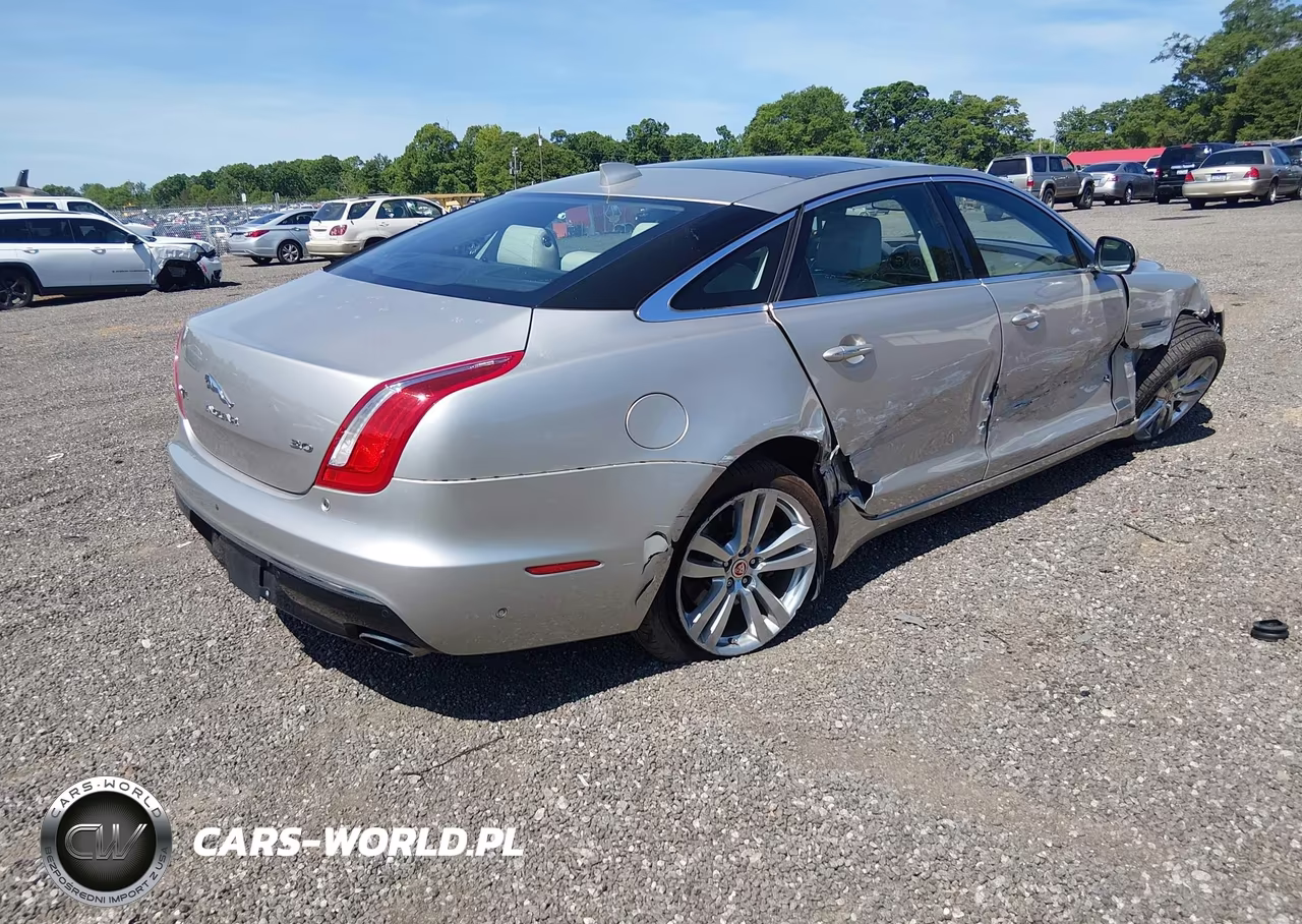 2017 Jaguar Xj Xjl Portfolio VIN:SAJWA2G73H8W03948 - 4