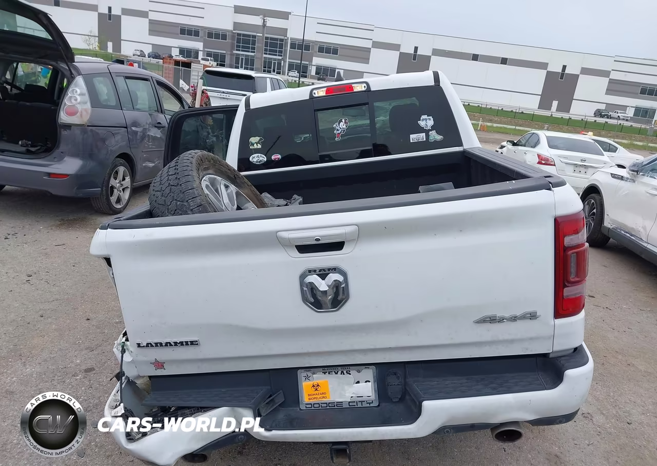 2020 Ram 1500 Laramie 4X4 5'7 Box VIN:1C6SRFJT9LN345116 - 15