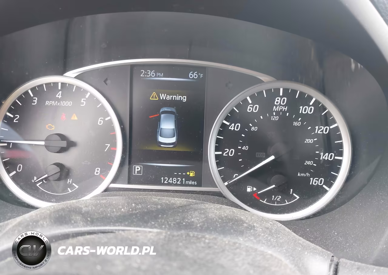 2017 Nissan Sentra Sr VIN:3N1AB7AP2HY281578 - 7