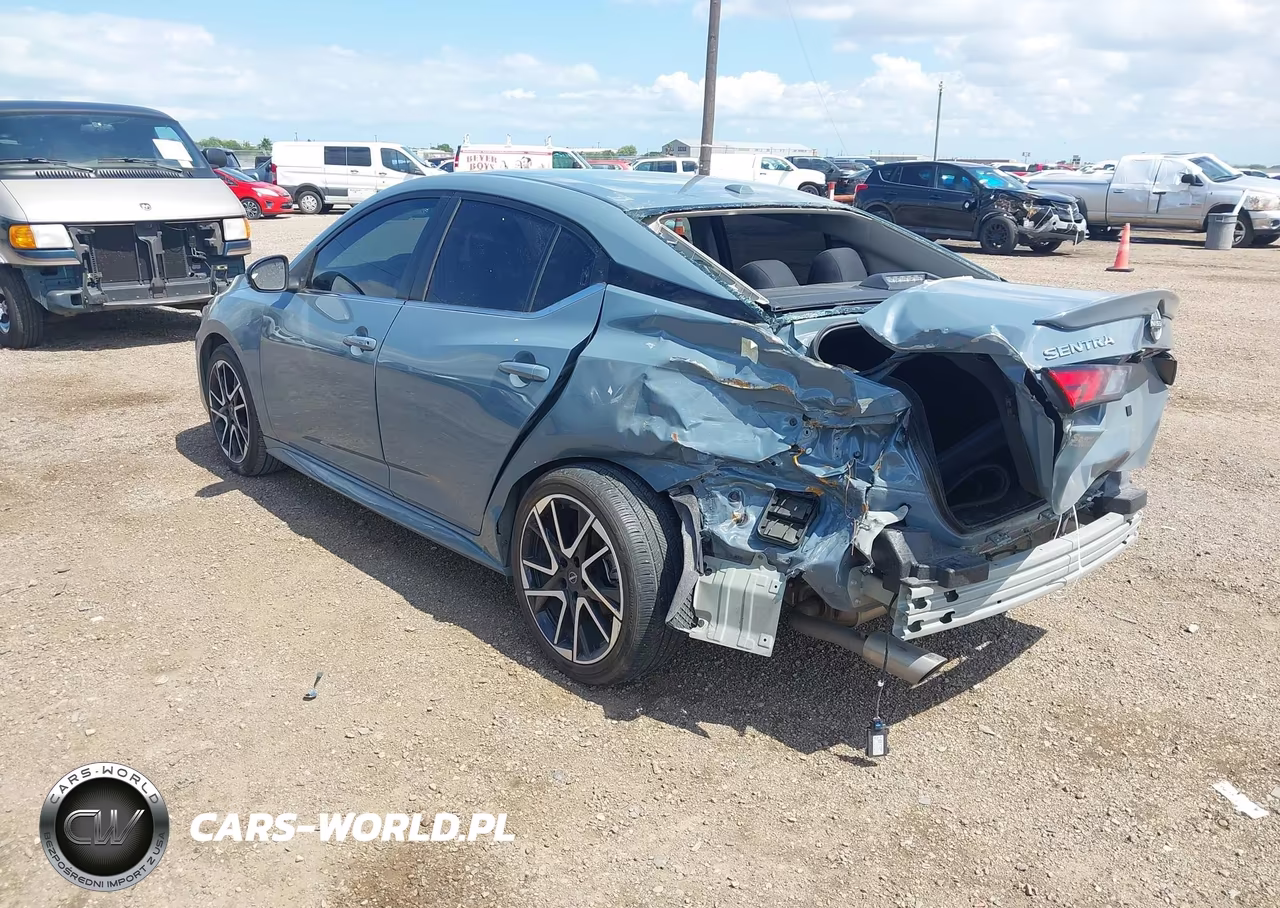 2025 Nissan Sentra Sr VIN:3N1AB8DV9SY215455 - 3