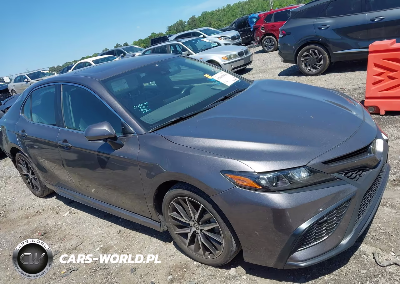2024 Toyota Camry Se – zdjęcie 1 z 17