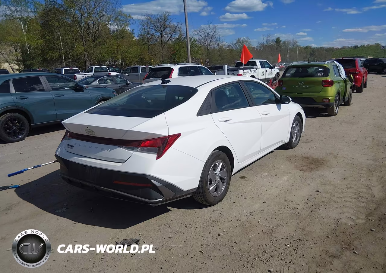 2024 Hyundai Elantra Se VIN:KMHLL4DG4RU779746 - 4