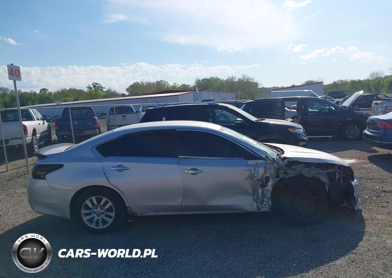 2018 Nissan Altima 2.5 S VIN:1N4AL3AP7JC271068 - 14