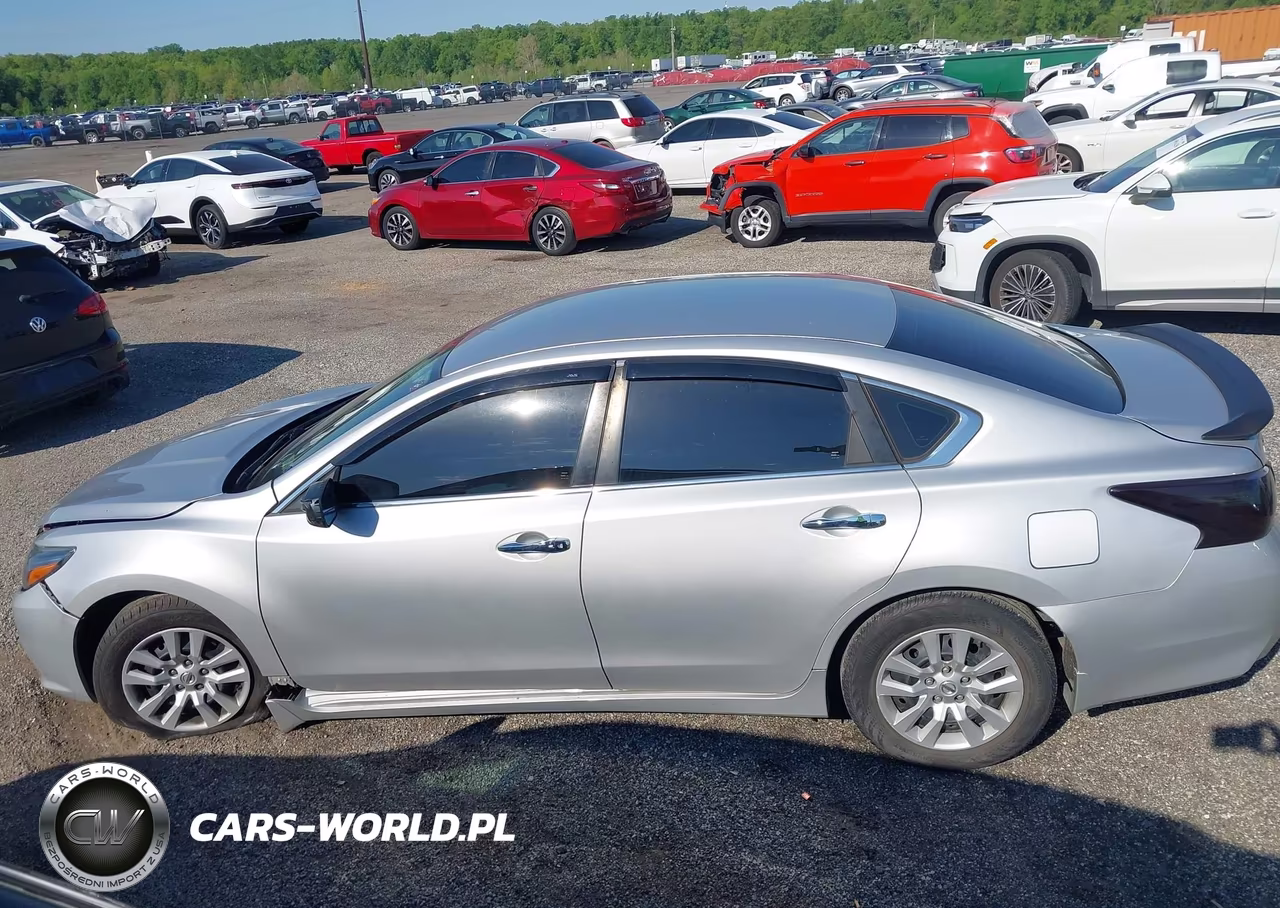 2018 Nissan Altima 2.5 S VIN:1N4AL3AP7JC271068 - 15