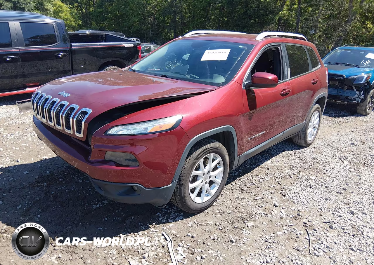 2018 Jeep Cherokee Latitude Fwd VIN:1C4PJLCB6JD605788 - 2