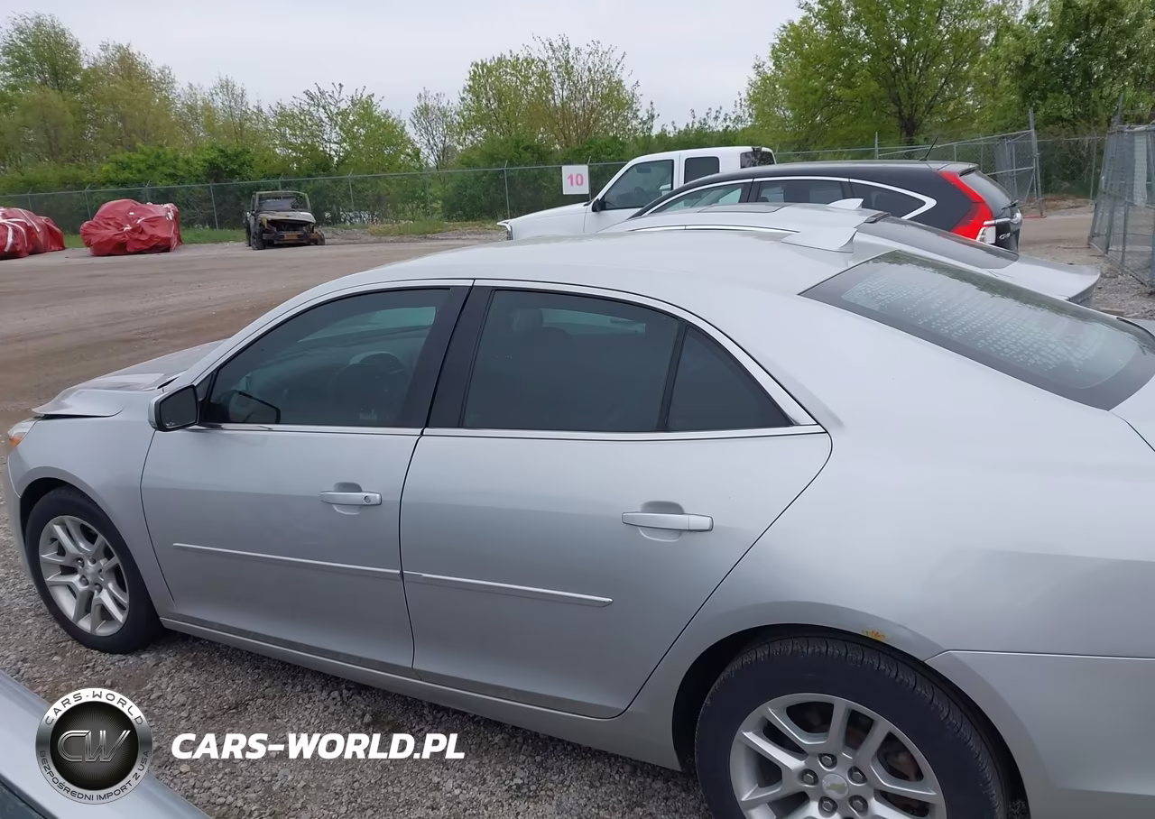 2015 Chevrolet Malibu 1Lt VIN:1G11C5SL8FF130753 - 14