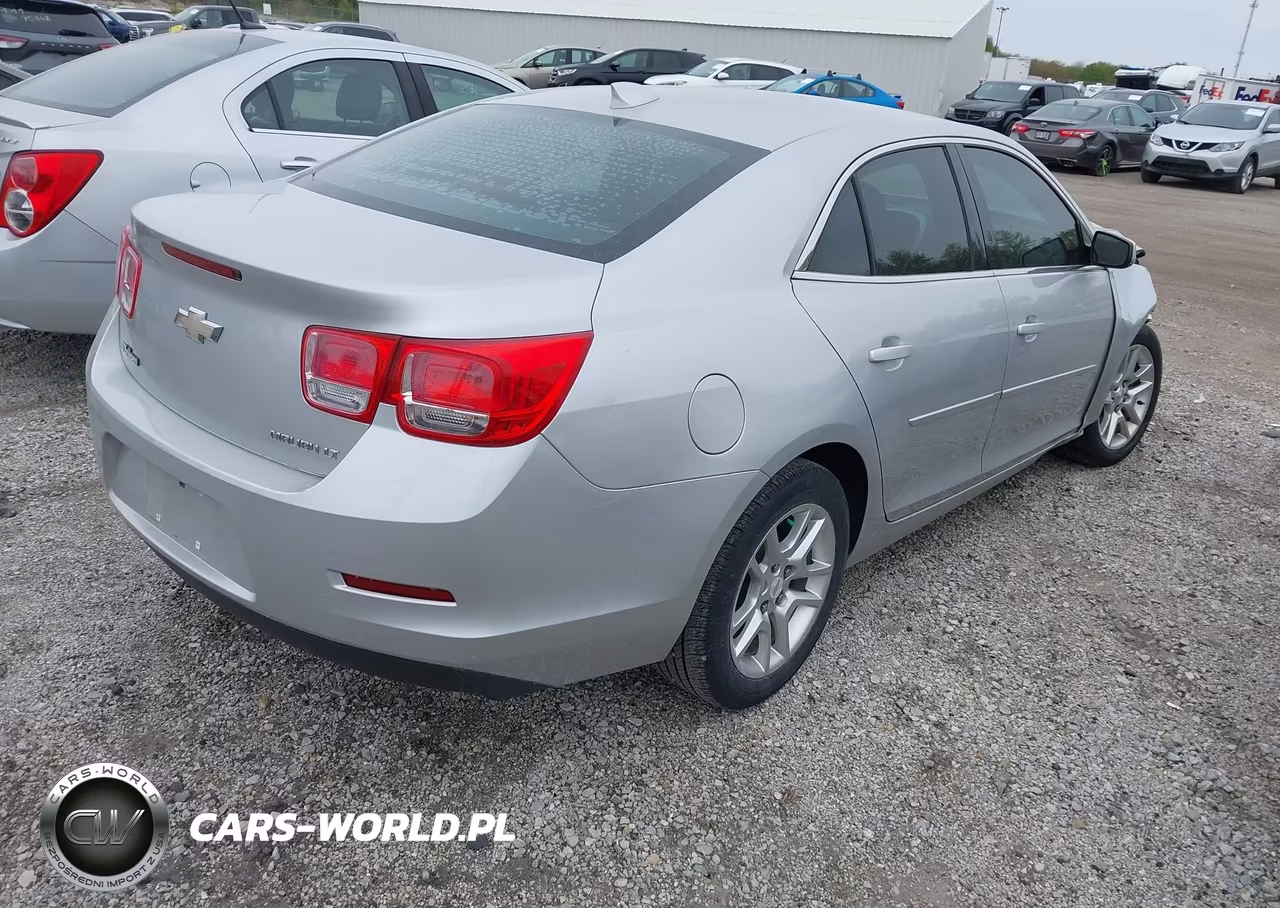 2015 Chevrolet Malibu 1Lt VIN:1G11C5SL8FF130753 - 4