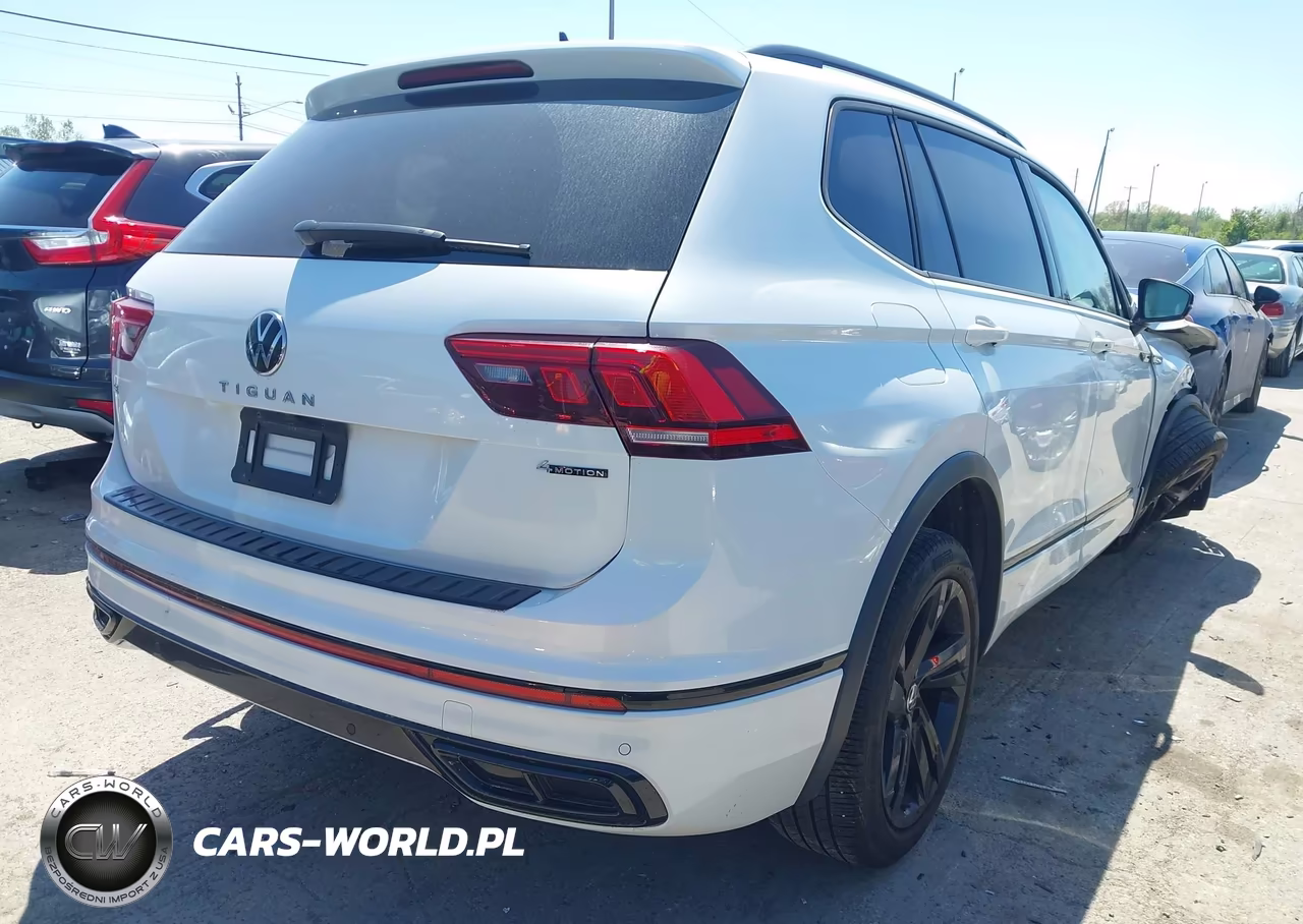 2023 Volkswagen Tiguan 2.0T Se R-Line Black VIN:3VV8B7AX4PM075892 - 4