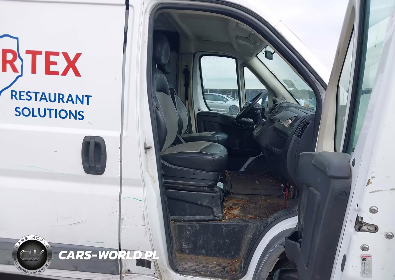 2017 Ram Promaster 1500 Low Roof 136 Wb VIN:3C6TRVAG7HE536045 - 5
