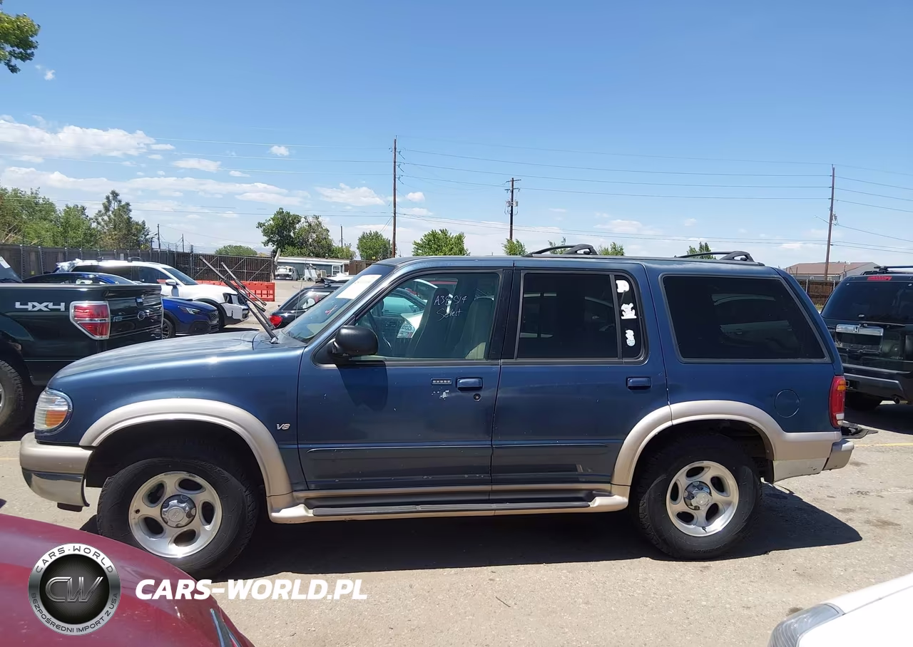 2000 Ford Explorer Eddie Bauer VIN:1FMDU84P1YZA38514 - 14