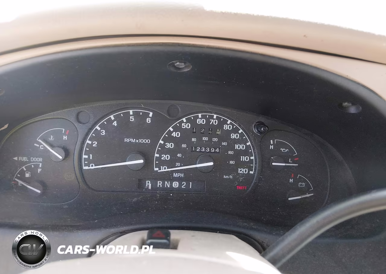 2000 Ford Explorer Eddie Bauer VIN:1FMDU84P1YZA38514 - 15