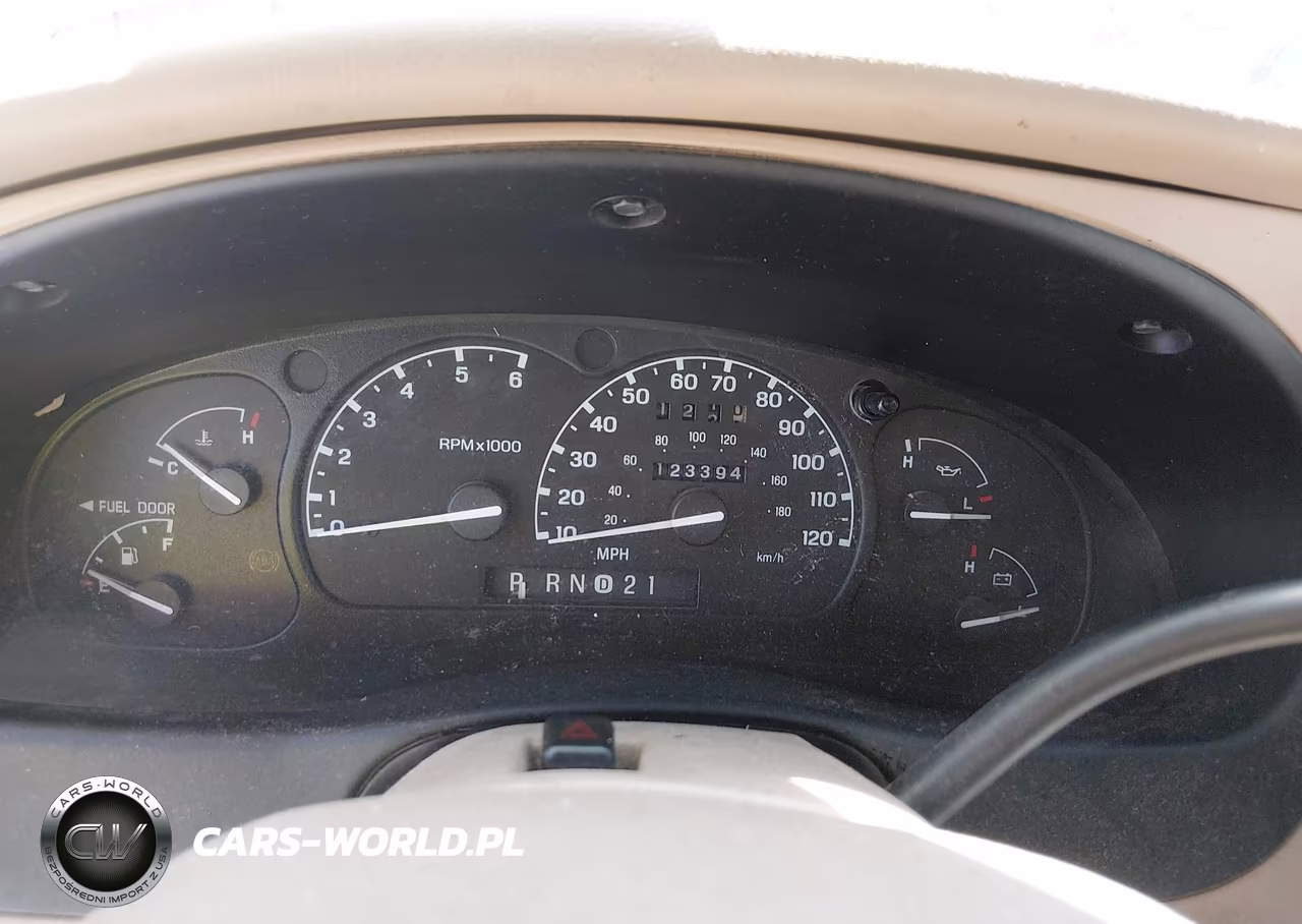 2000 Ford Explorer Eddie Bauer VIN:1FMDU84P1YZA38514 - 7