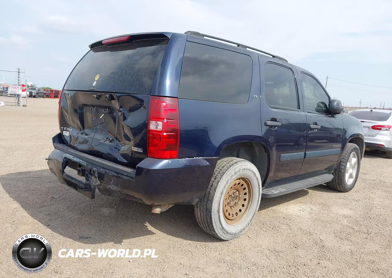 2007 Chevrolet Tahoe Ls VIN:1GNFC13027R287101 - 4