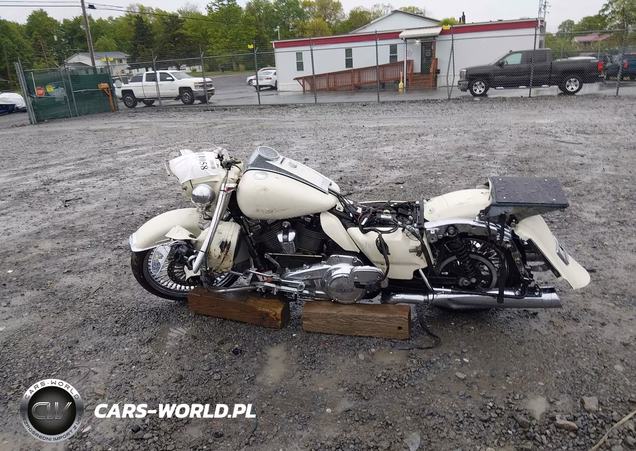 2020 Harley-Davidson Flhp VIN:1HD1FHP18LB628377 - 13