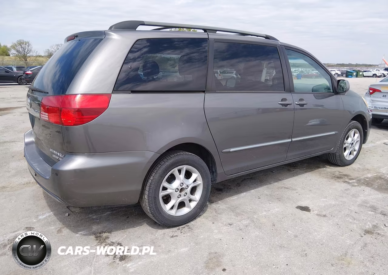 2004 Toyota Sienna Xle Limited VIN:5TDBA22CX4S012815 - 4