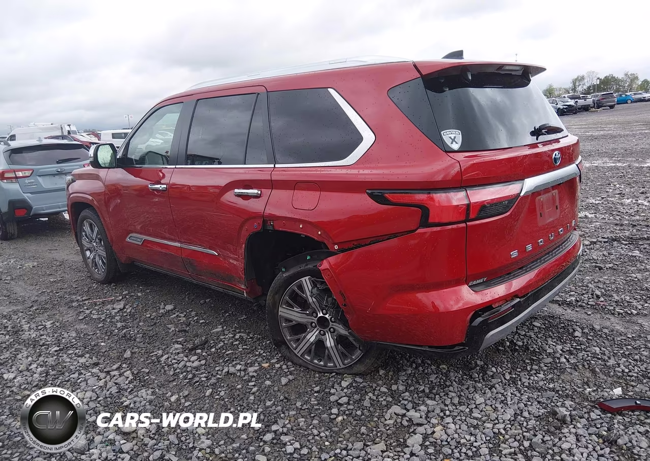 2024 Toyota Sequoia Capstone VIN:7SVAAABA3RX039950 - 3