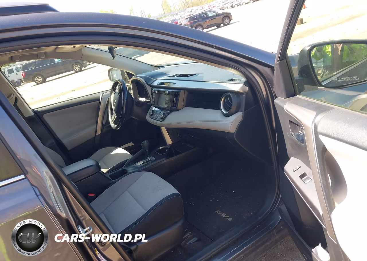 2018 Toyota Rav4 Xle VIN:JTMRFREV4JJ736773 - 5
