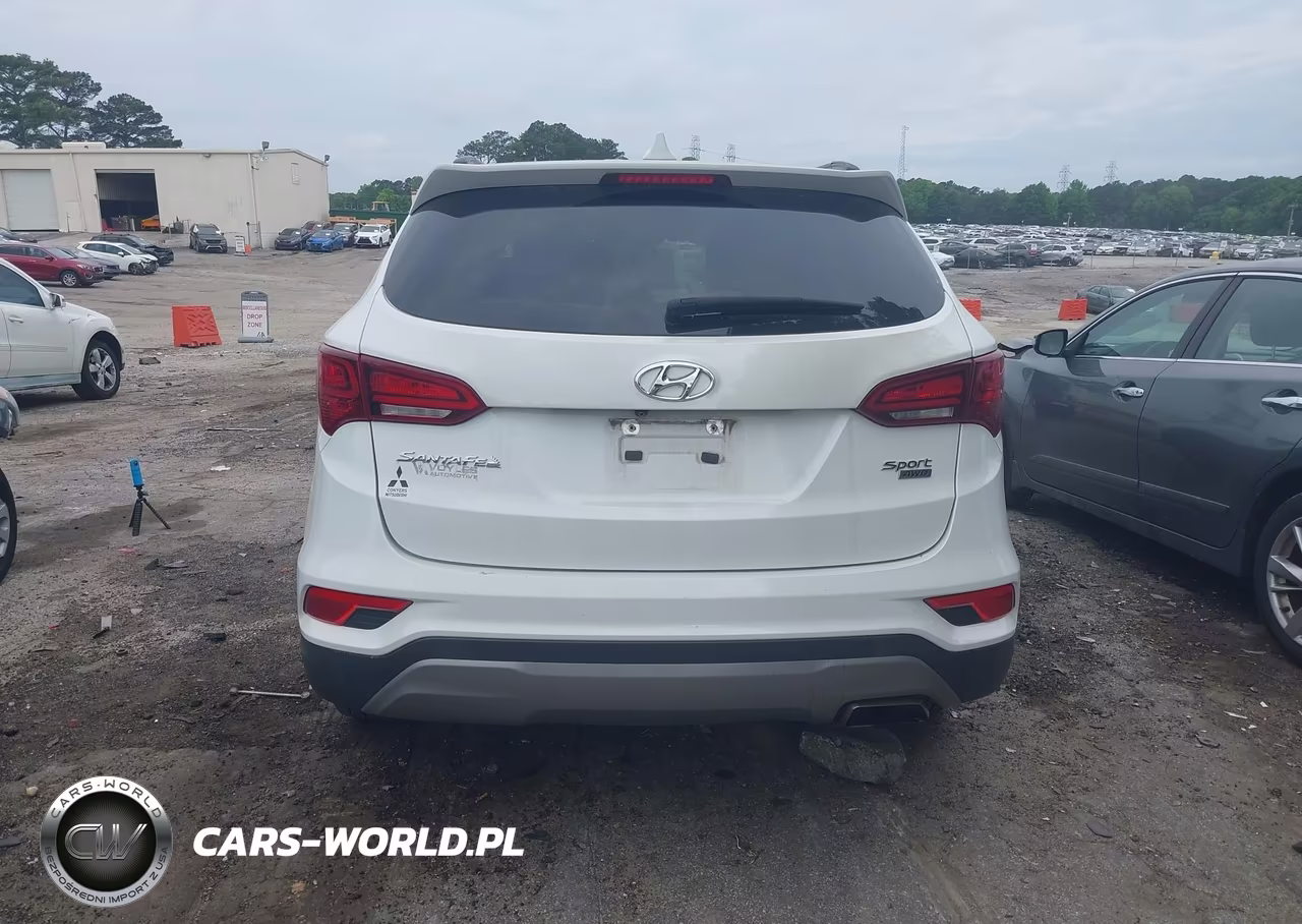2017 Hyundai Santa Fe Sport 2.4L VIN:5NMZUDLBXHH007226 - 15