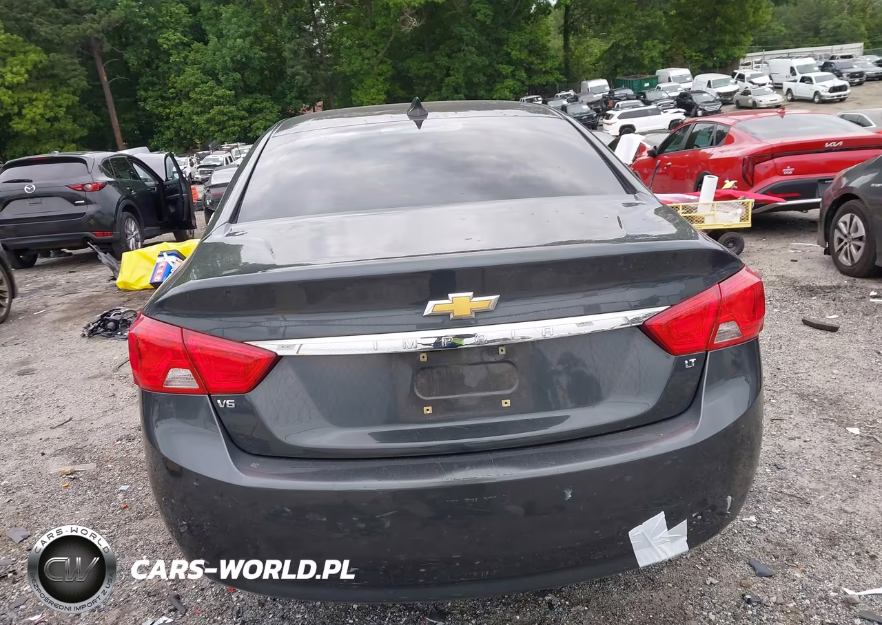 2018 Chevrolet Impala 1Lt VIN:2G1105S3XJ9132238 - 17