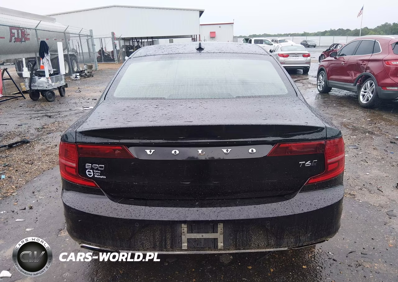 2018 Volvo S90 T6 Momentum VIN:LVY992MK6JP037771 - 16