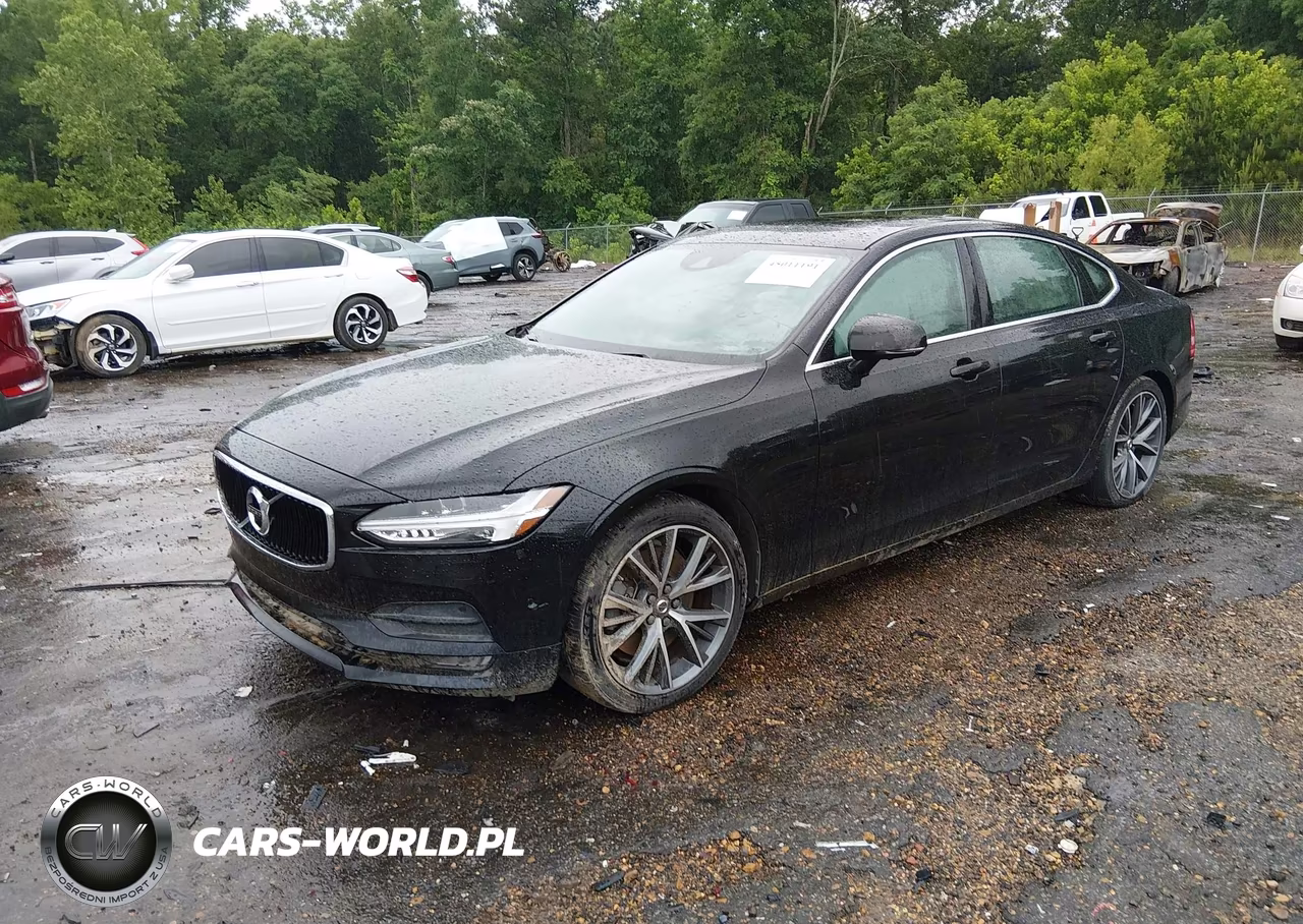 2018 Volvo S90 T6 Momentum VIN:LVY992MK6JP037771 - 2