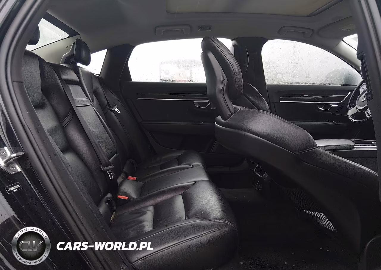 2018 Volvo S90 T6 Momentum VIN:LVY992MK6JP037771 - 8