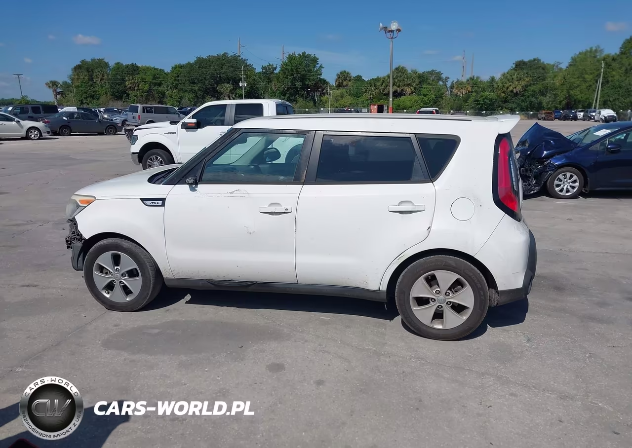 2015 Kia Soul VIN:KNDJN2A26F7127966 - 15