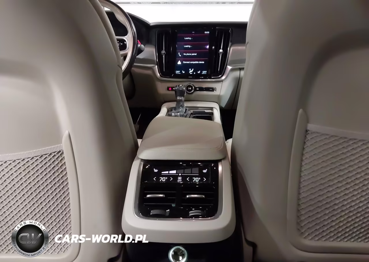 2017 Volvo S90 T6 Momentum VIN:YV1A22MK9H1005302 - 21