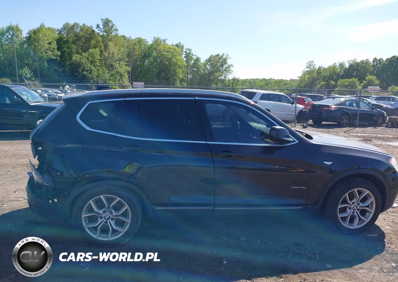 2011 BMW X3 xDrive35I VIN:5UXWX7C50BL735633 - 13