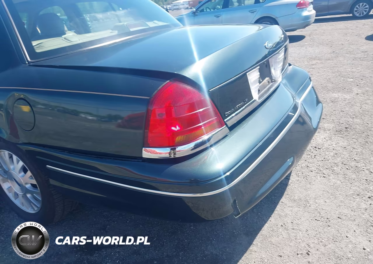 2003 Ford Crown Victoria Lx VIN:2FAFP74W63X101021 - 6